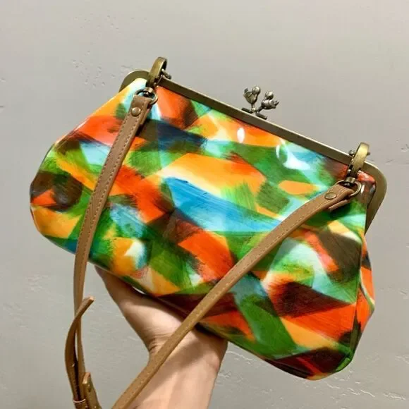 Handmade Genuine Leather Abstract Print “Birds” Kisslock Wristlet/Crossbody - Picture 12 of 17